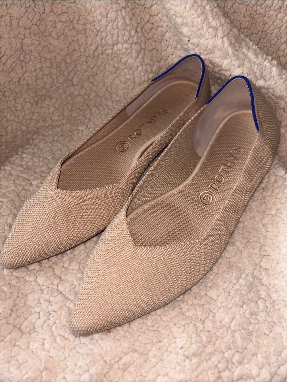 Rothy’s The Point Ecru Tortoiseshell Pointed Flats Size 10.5 US Retired